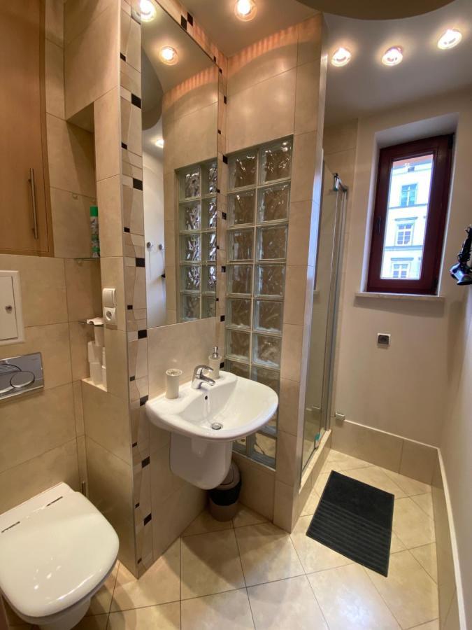 Klimatyczny Apartament Przy Rynku Wrocław Eksteriør bilde